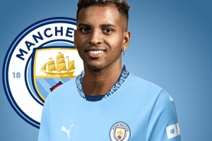 英超五大豪门争罗德里戈，皇马标价1亿欧，谁买谁被坑