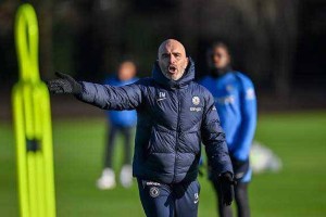 切尔西新双枪表现突出，杰克逊如何应对？