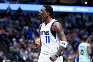 独行侠此前希望3年1.2亿续约欧文 但现在情况变了